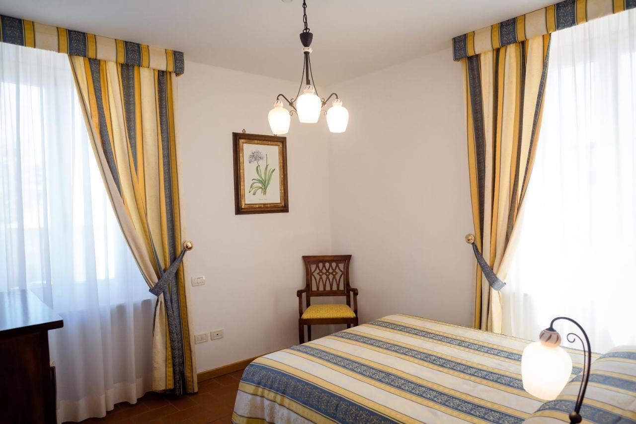 Palazzo La Fenice Massa Marittima Eksteriør billede