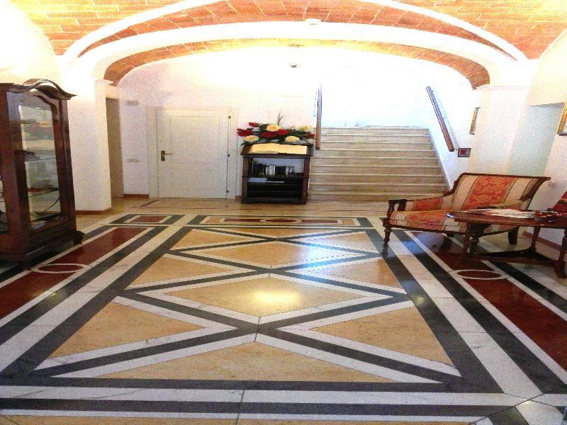 Palazzo La Fenice Massa Marittima Eksteriør billede